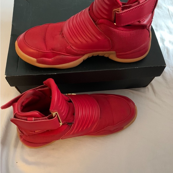 •Jordan generation 23 gym red (size 9 )mens - Picture 4 of 4